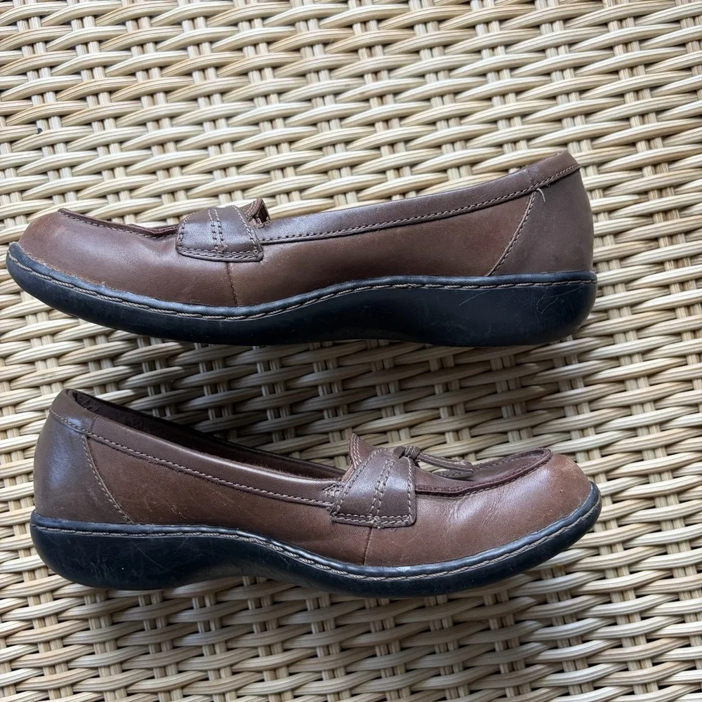Clarks Collection by Clarks Brown Slip On‎ Tassel Loafers Women's Size 8.5 M